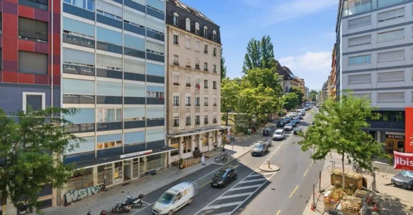 Spacious Office Space in Geneva - Photo 5 of 11
