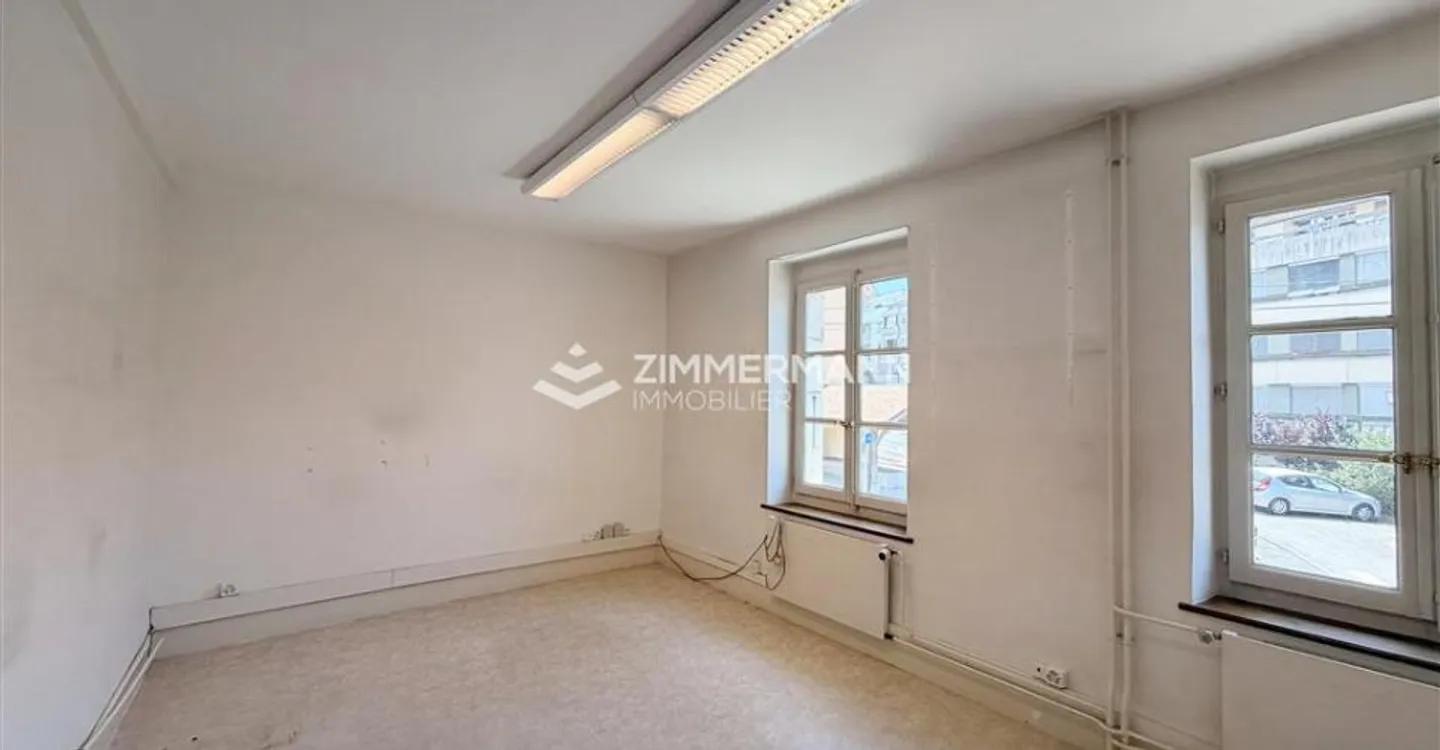 Bureaux,470 - Photo 6 of 10