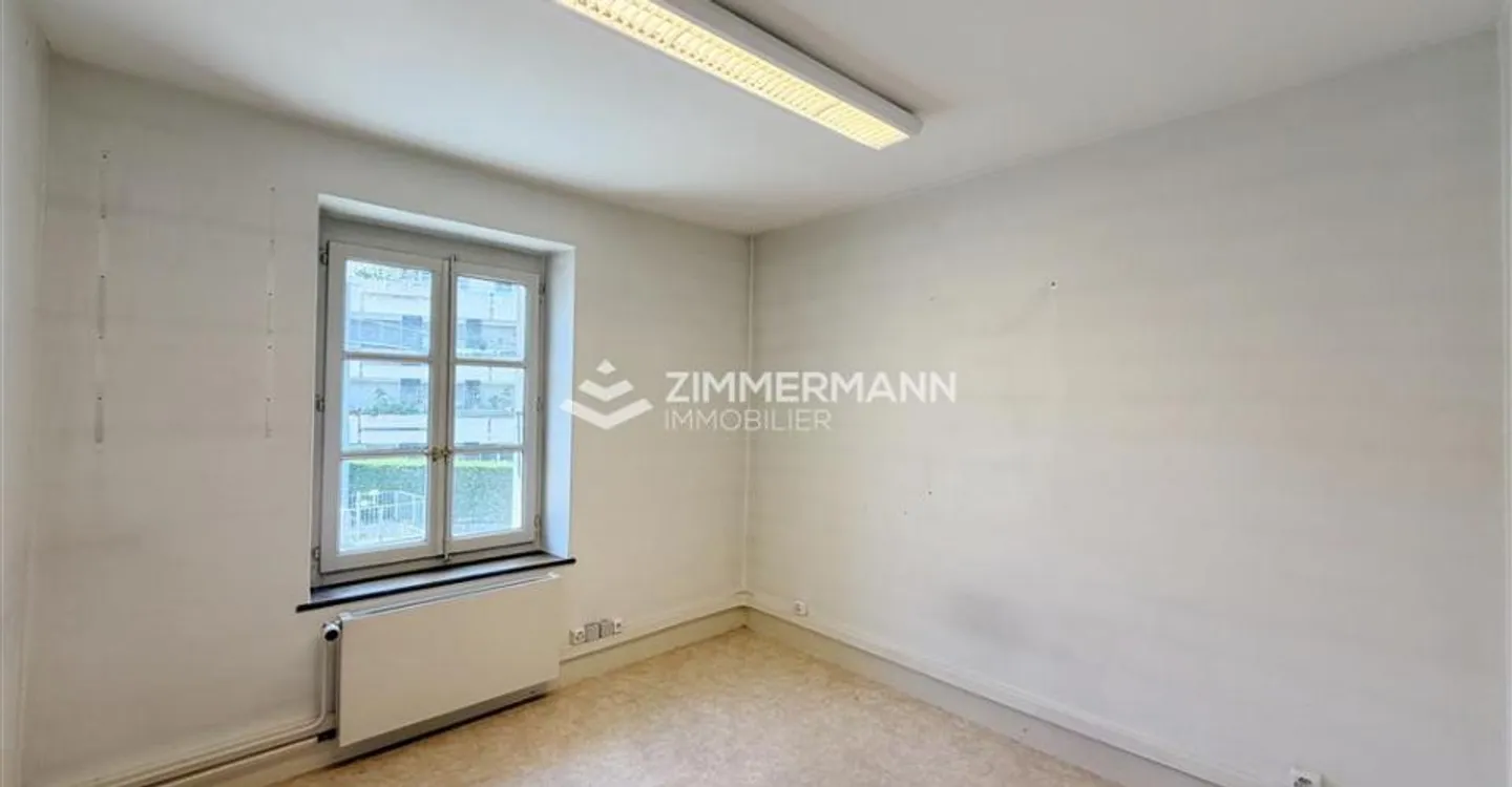 Bureaux,470 - Photo 7 of 10