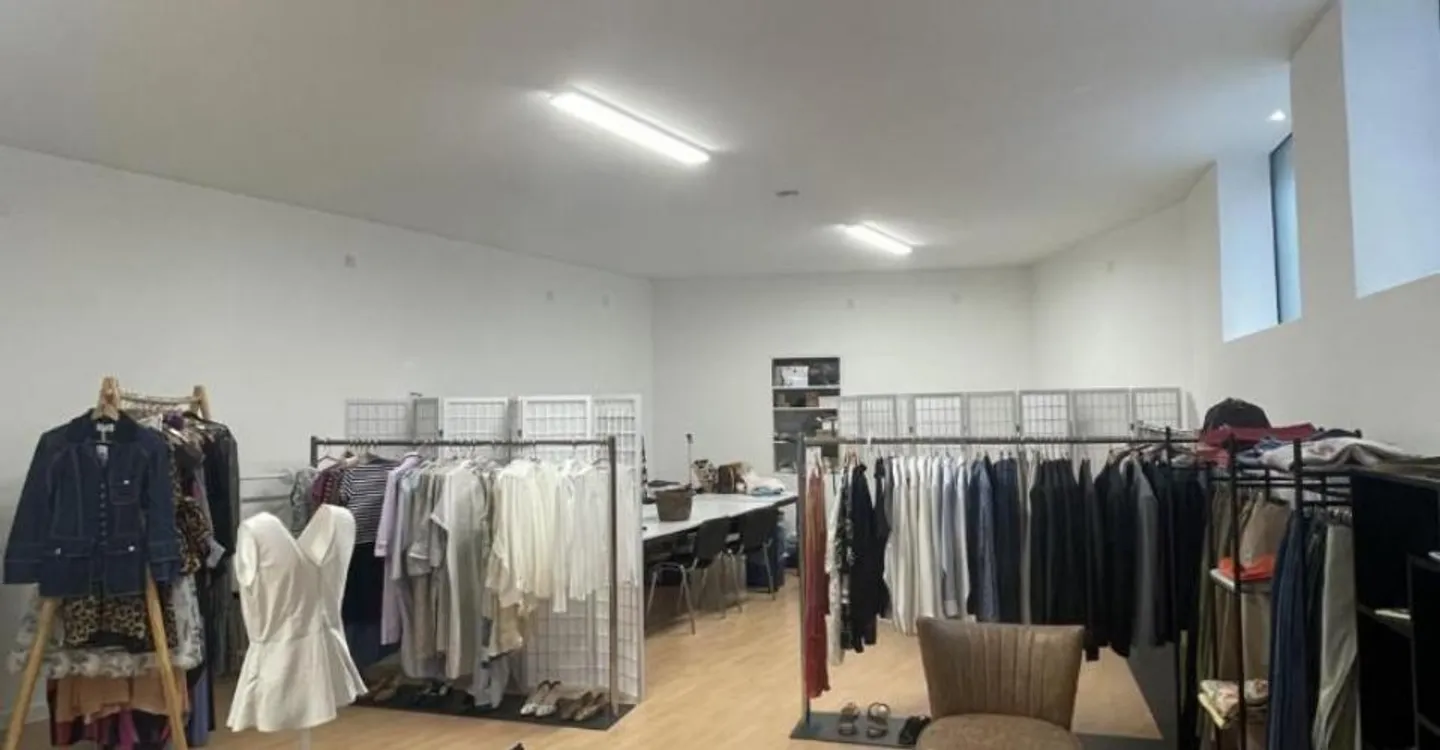Commerce - Photo 3 of 10