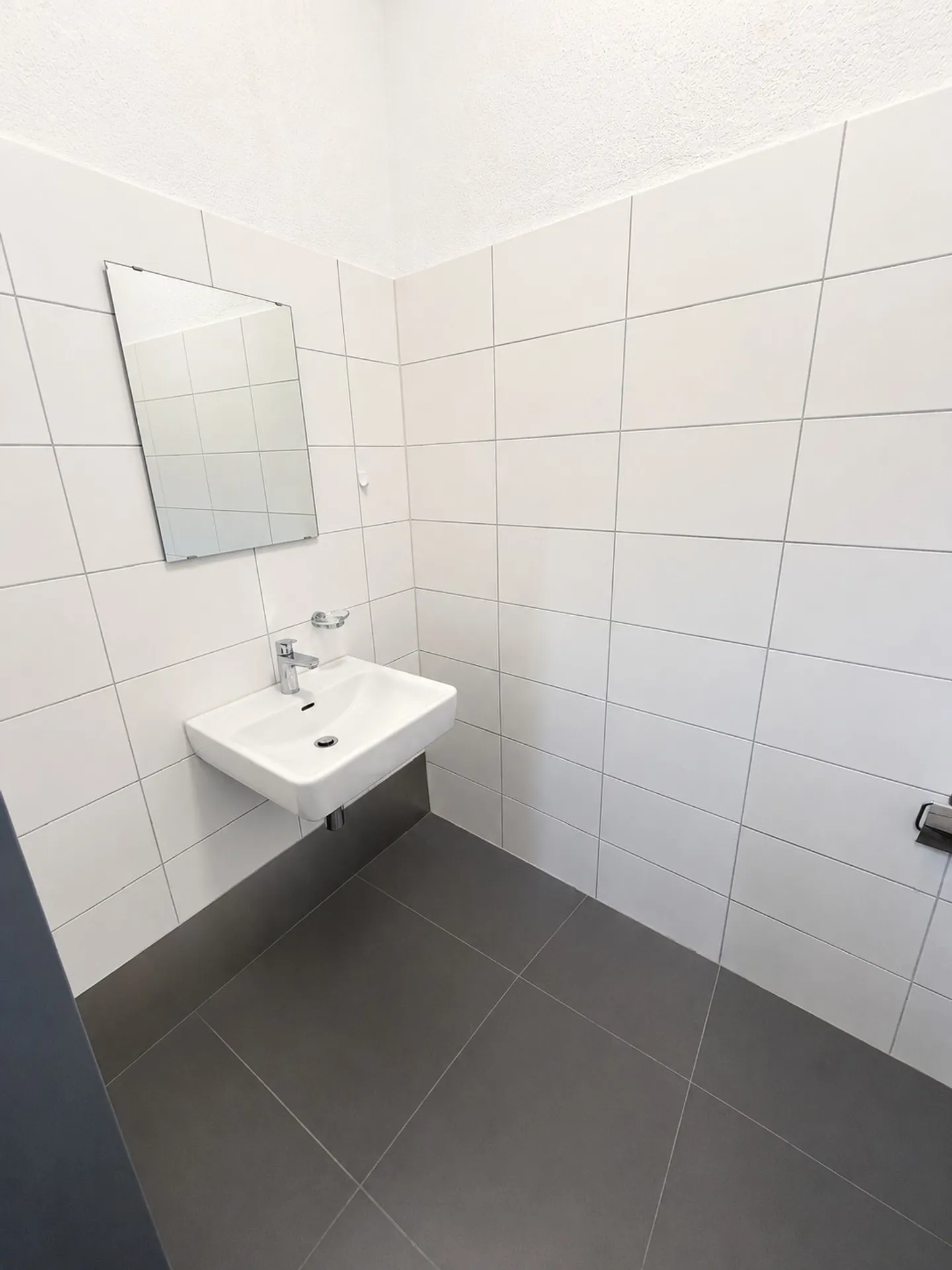 Moderne Ladenfläche beim Bahnhof Dübendorf zu vermieten! - Photo 5 of 6
