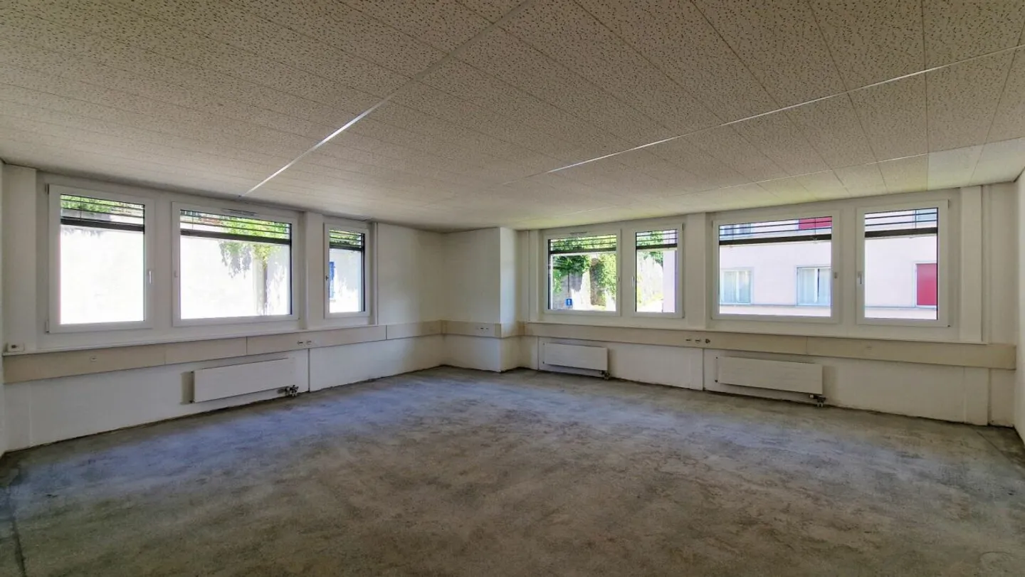 Surface administrative de 200m² dans le centre de Lausanne ! - Photo 4 of 6