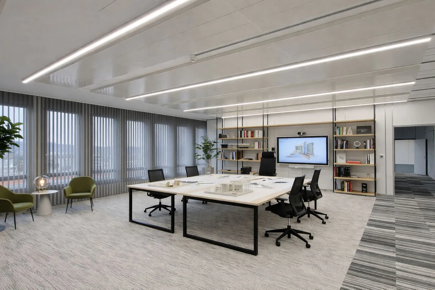 La tua nuova posizione su 2.700 m²! - Foto 1 di 13