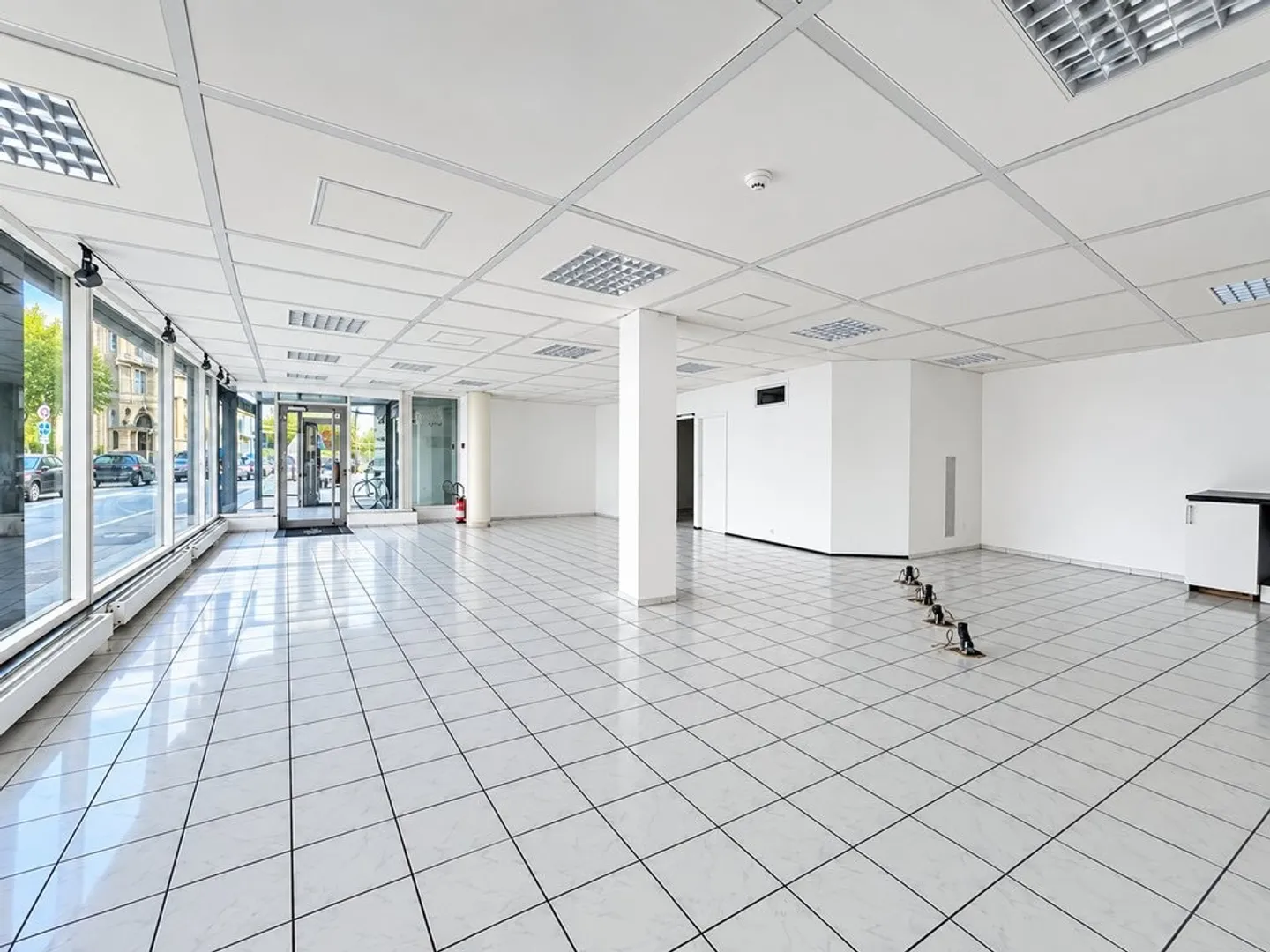 Ladenfläche Nähe Stadtzentrum zu vermieten - Photo 4 sur 9