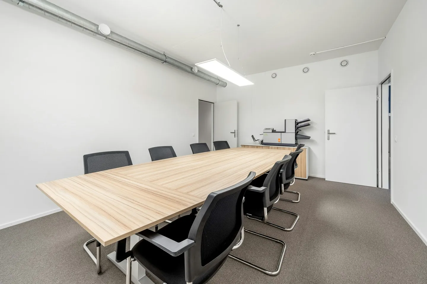 PLAZA | Spazio ufficio pronto per essere abitato - Foto 4 di 7