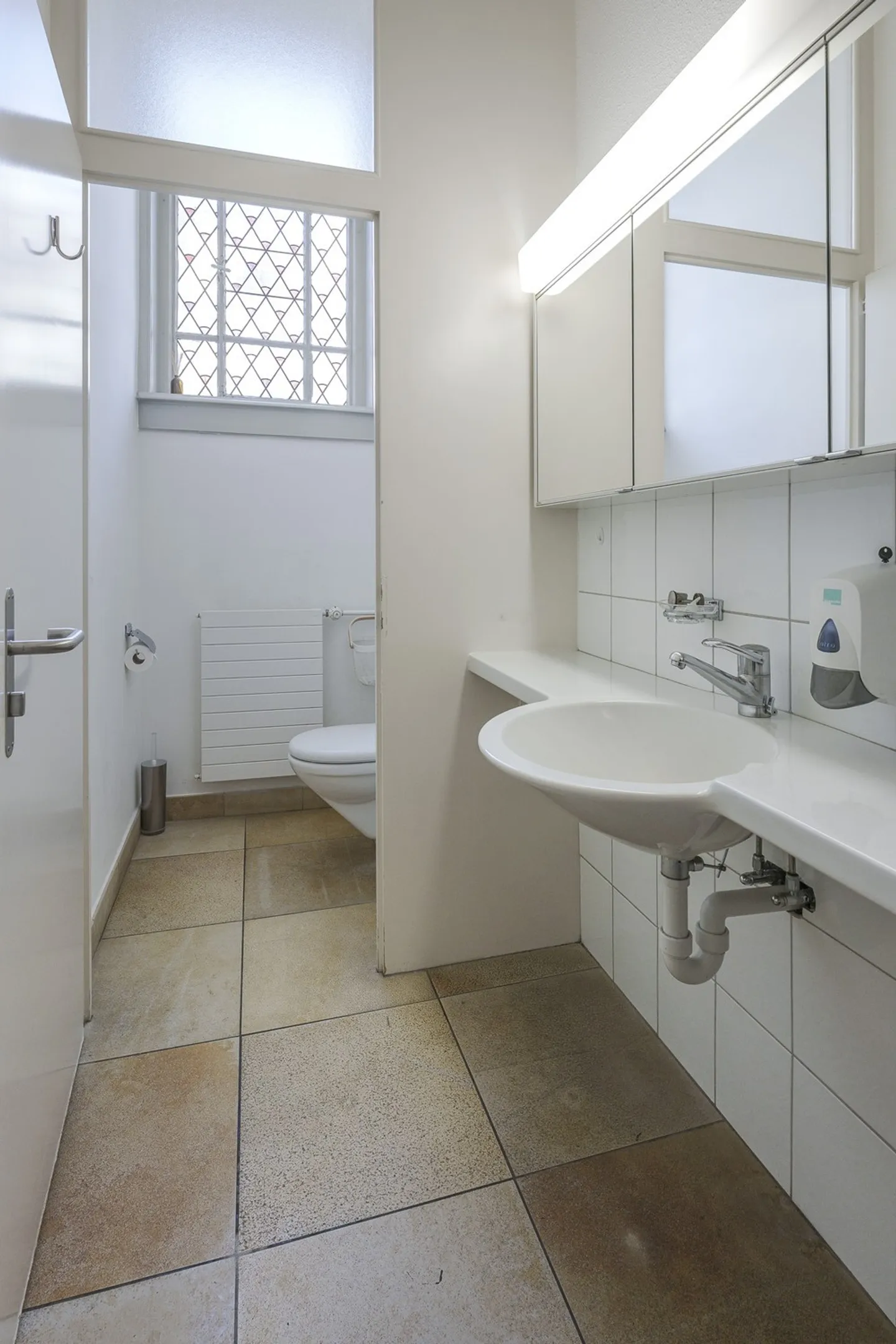 Representative Commercial Villa in Prime Location! - Photo 8 of 13