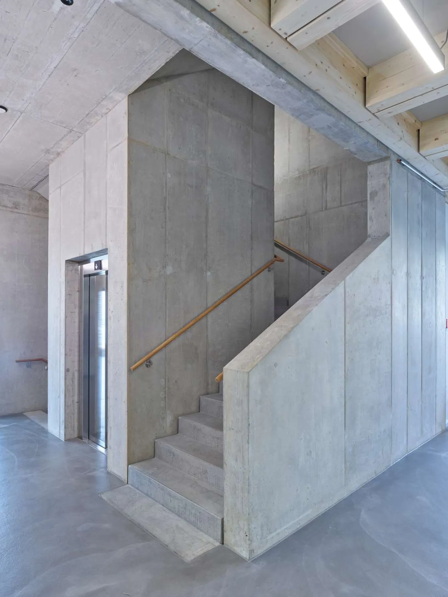 Uffici singoli di 30 m² in un moderno complesso per uffici nel sito Isemeyer - a partire da 865.- forfait! - Foto 7 di 12