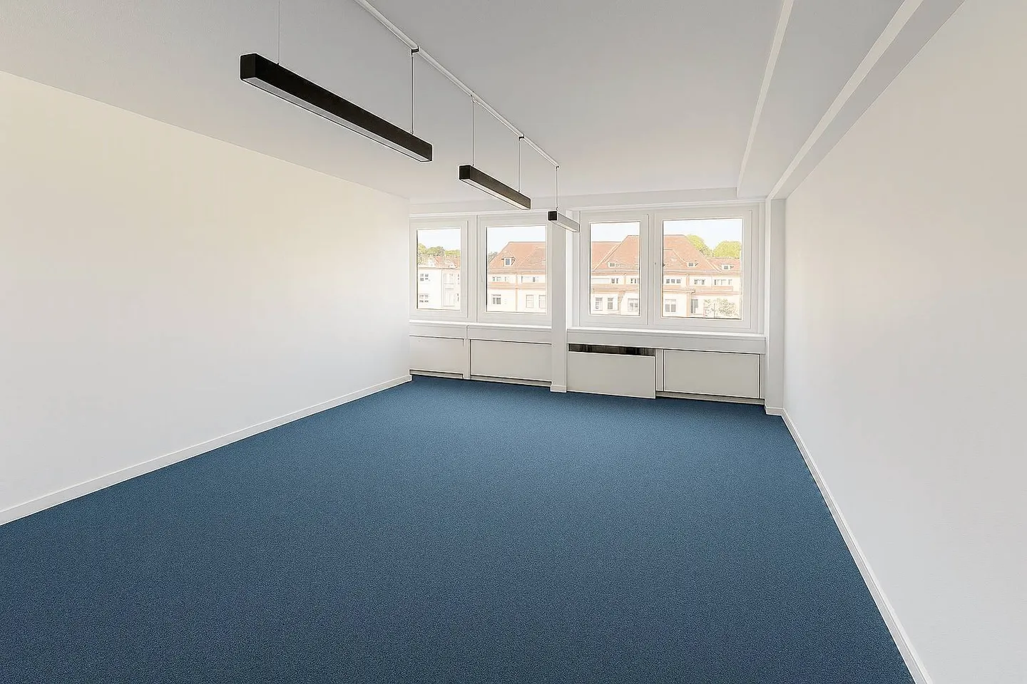Plug & Work Offices in Prime Location? Near SBB Basel Station (partial area also possible) - Photo 7 of 13