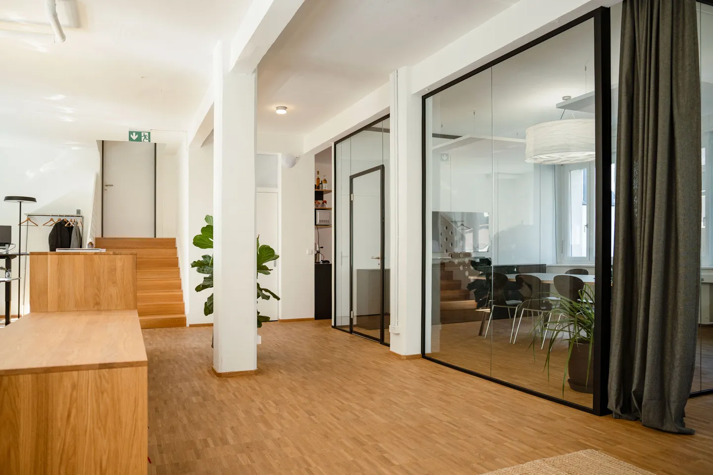 Office space for rent - Photo 4 of 5