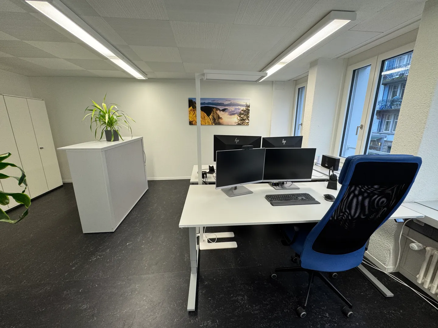 Office space for rent - Photo 5 of 7