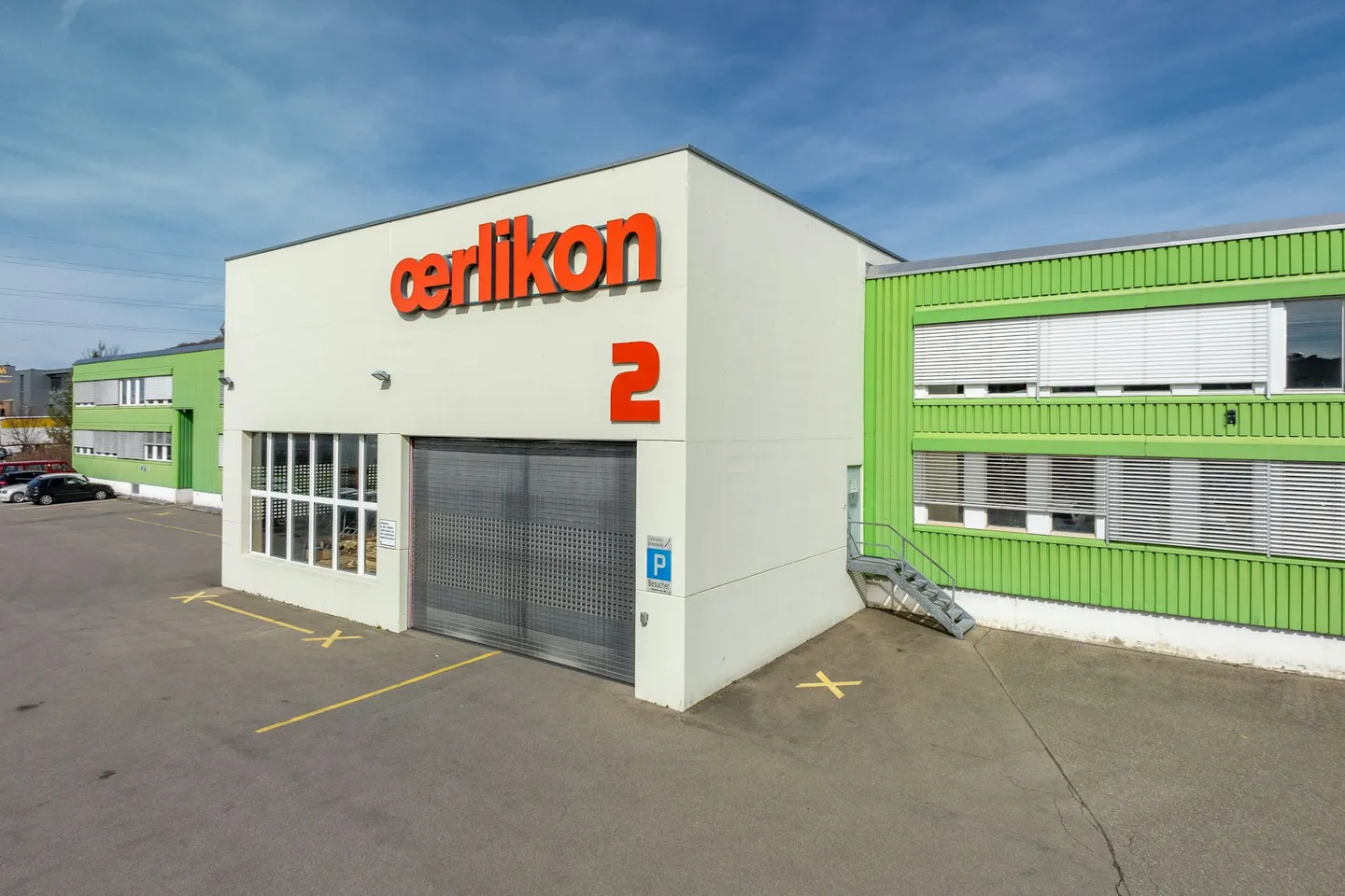 Site de production avec avenir - 7 500 m² d'espace commercial flexible - Photo 3 sur 13