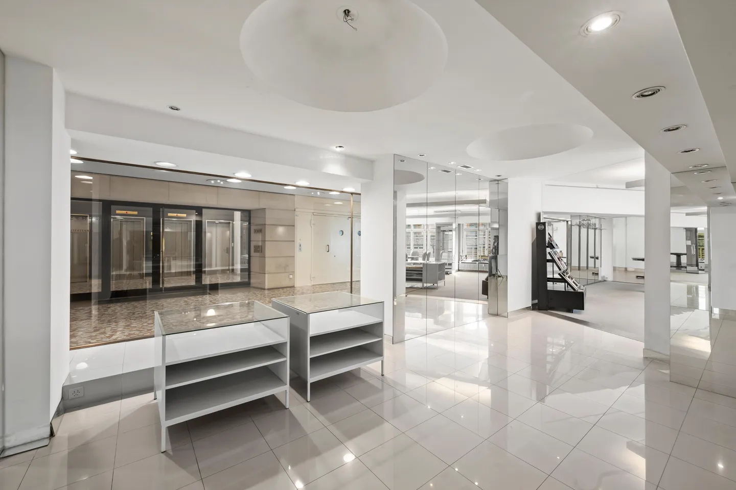 Attractive retail space in a unique location in downtown Basel - Photo 6 of 6