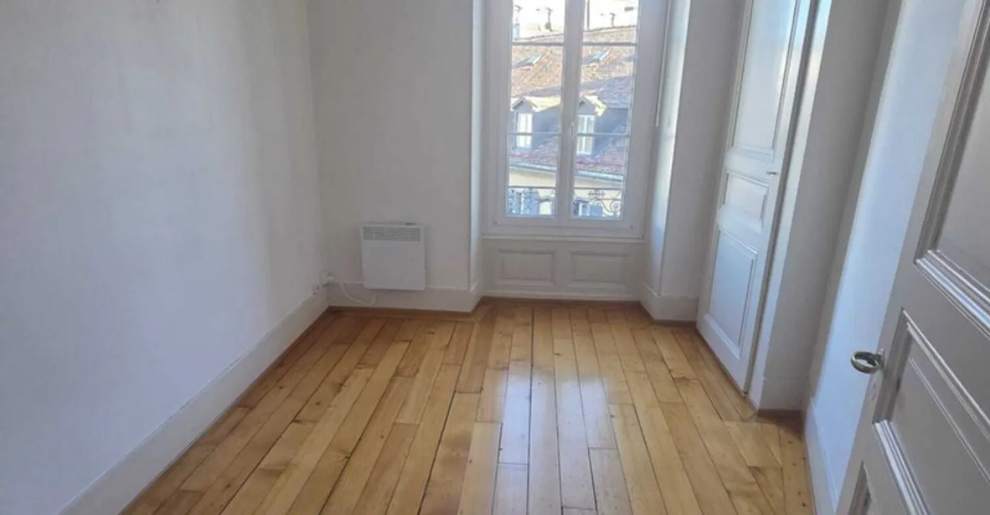 Office - 56 m2 office for rent in downtown Lausanne - Photo 4 of 7