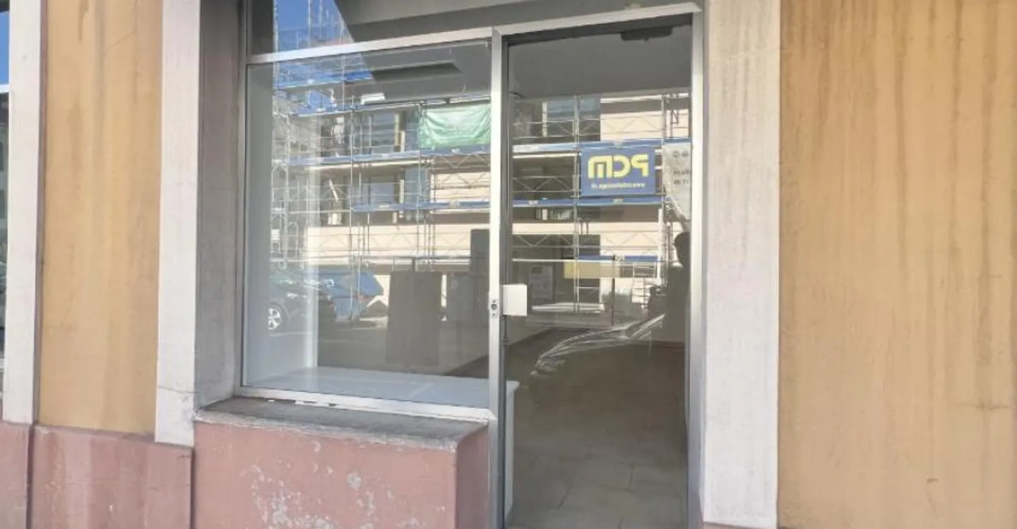 Local commercial à Yverdon-les-Bains - Foto 3 di 6