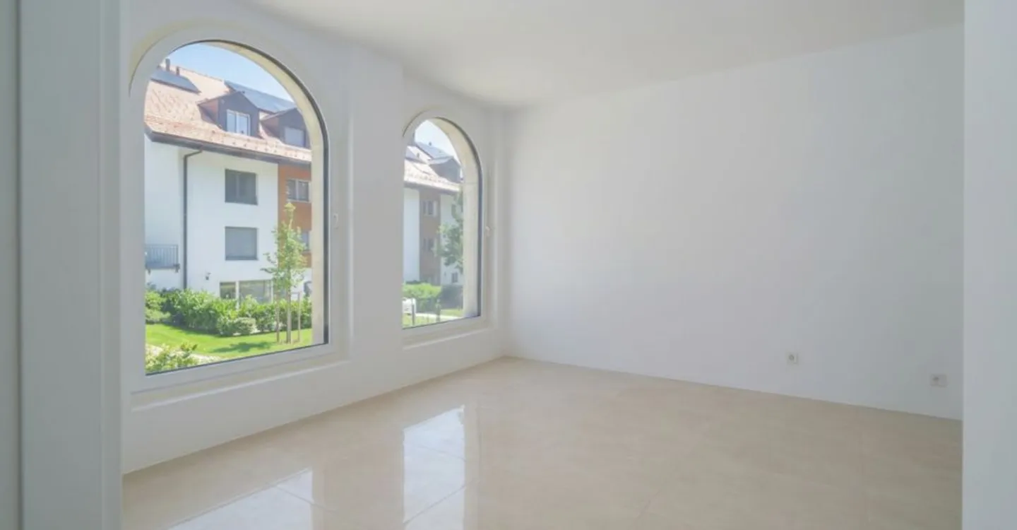 Surface professionnelle d'exception de 124 m² dans un quartier neuf et dynamique - Foto 1 von 13