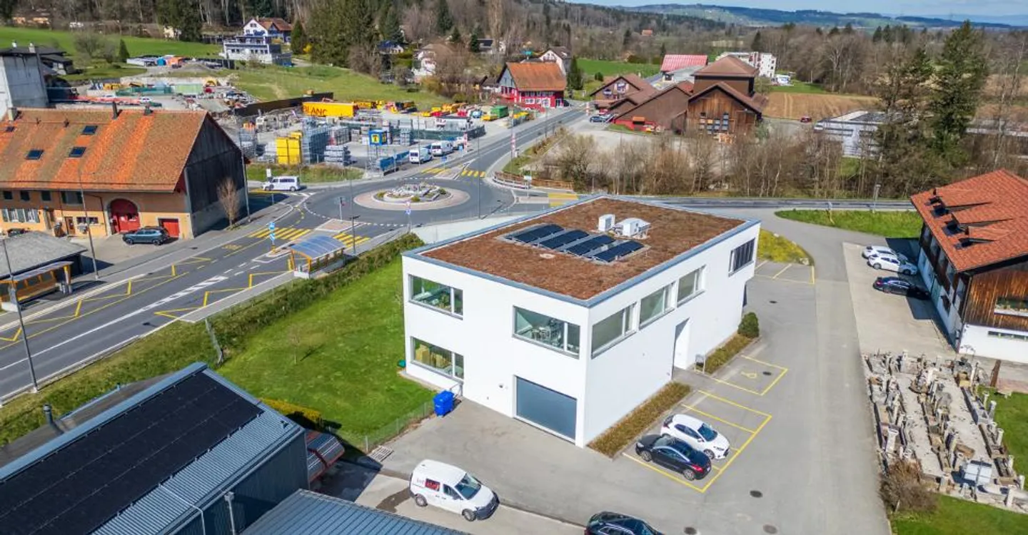 Immeuble commercial de rendement 5,45% - Photo 3 of 10