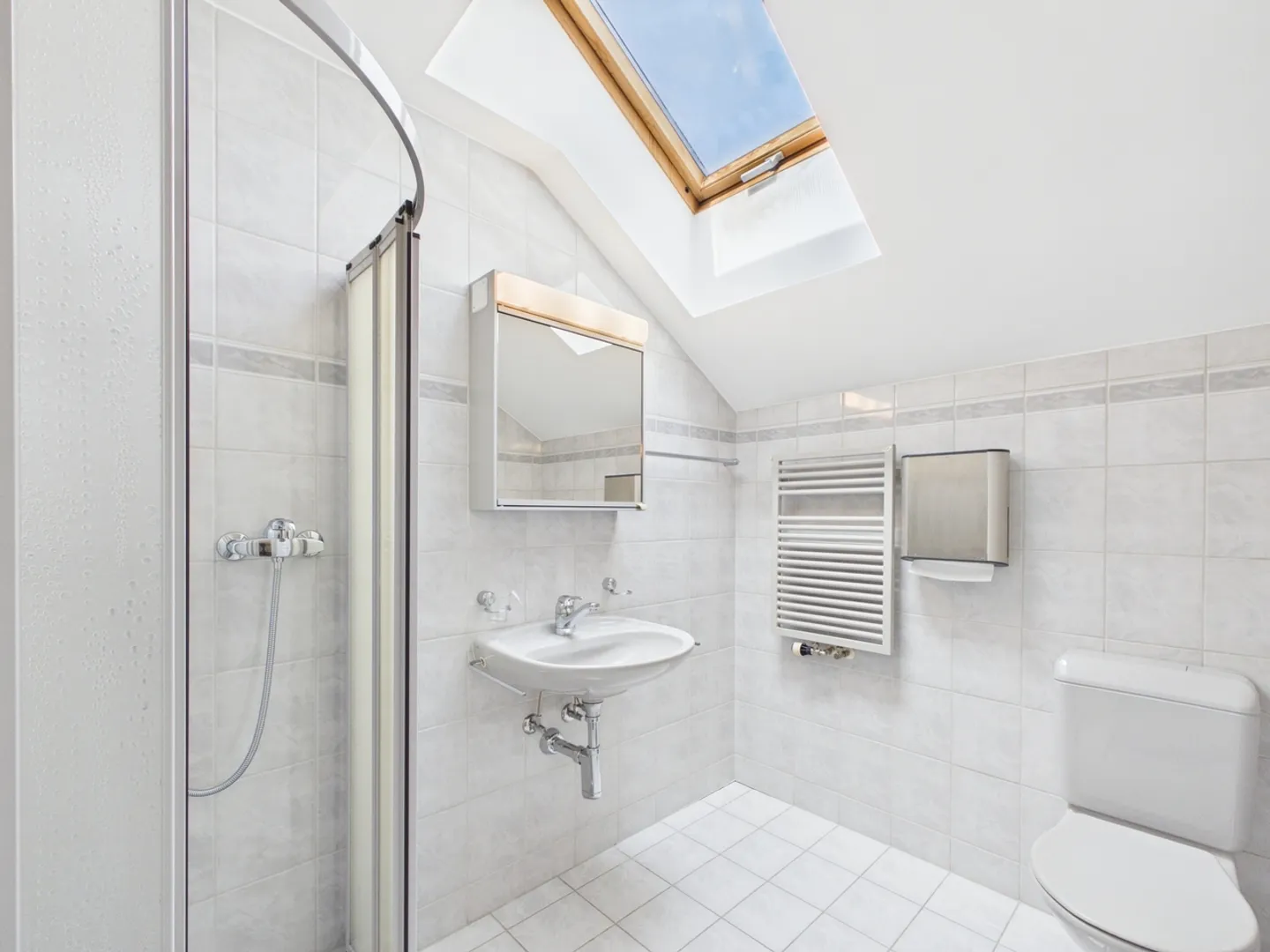 Versatile Office Space in the Heart of Sarnen - Photo 11 of 13
