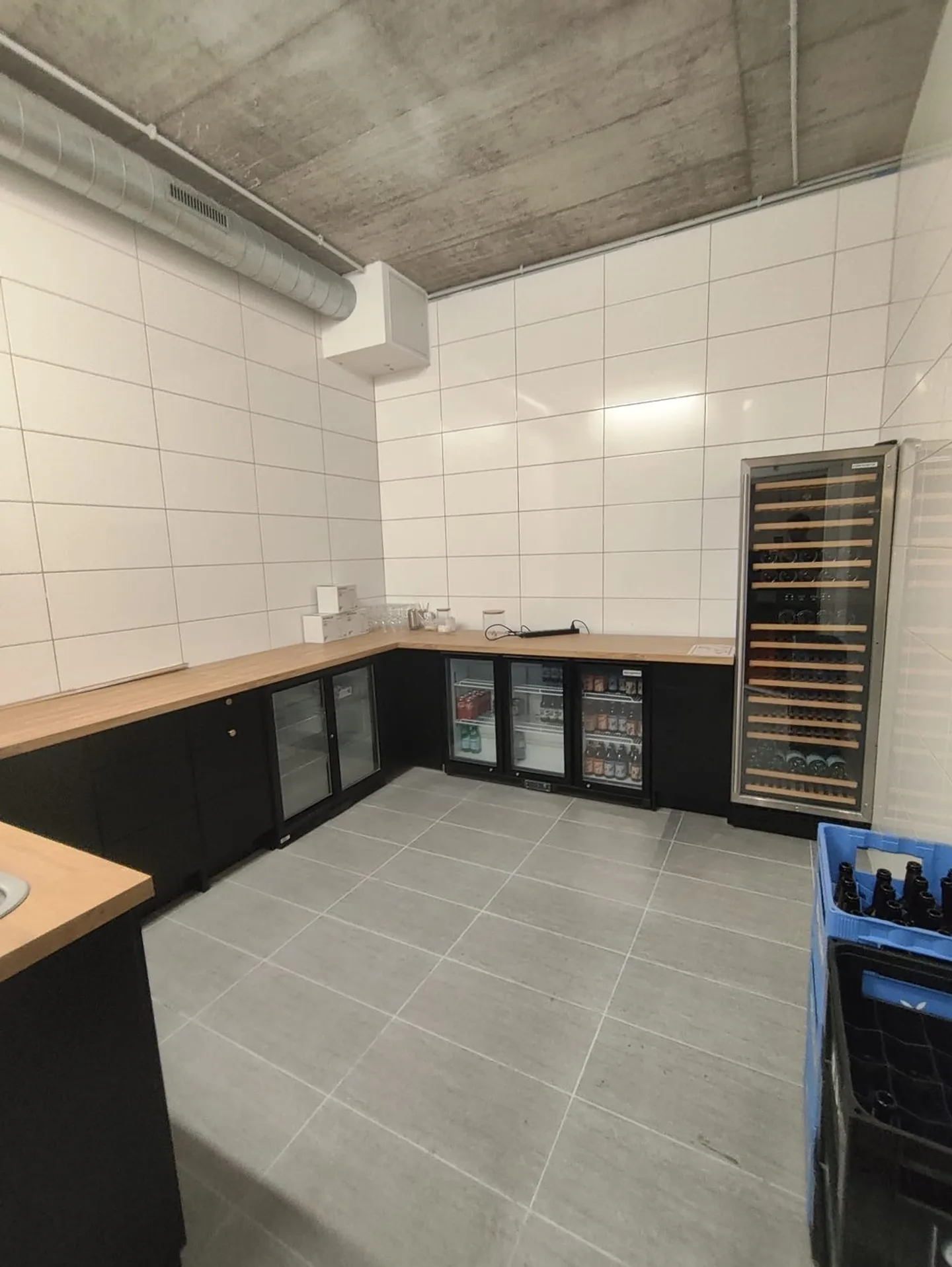 BÜROS ZU VERMIETEN VON CA. 187 M2 IN ETOY - Foto 3 von 10