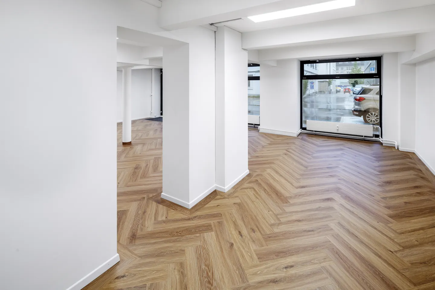 Spazio commerciale di alta qualità - Foto 4 di 9
