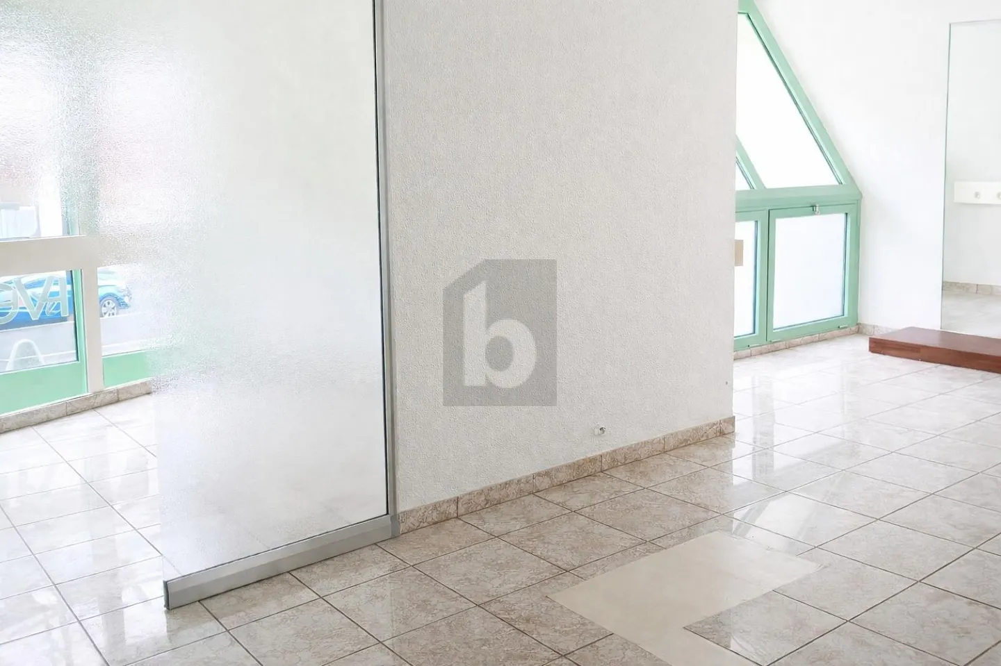 Espace de Bureau Moderne à Sion - Photo 2 sur 5