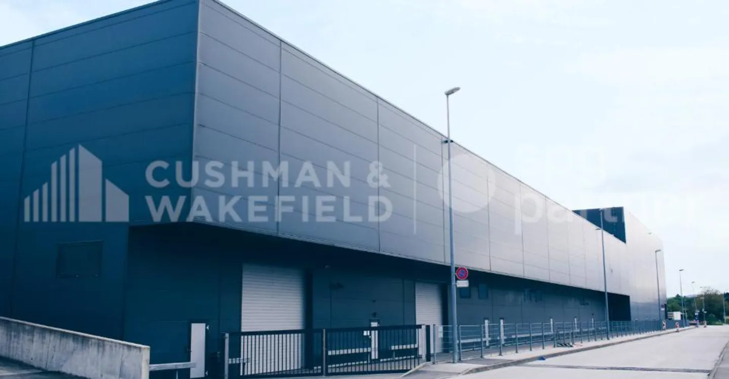 Große Industriehalle mit hoher Decke von 1.500 m² zur Miete in Satigny - Moulières 6 - Foto 10 von 10