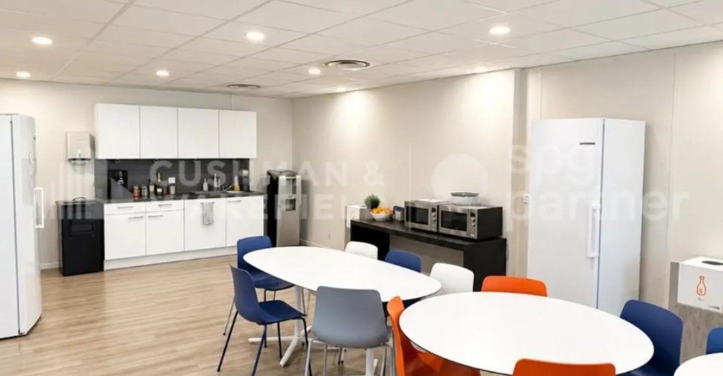 1.500 m² Laboratorien und Büros zur Miete in der Nähe von Genf - CTN 14 - Foto 5 von 13