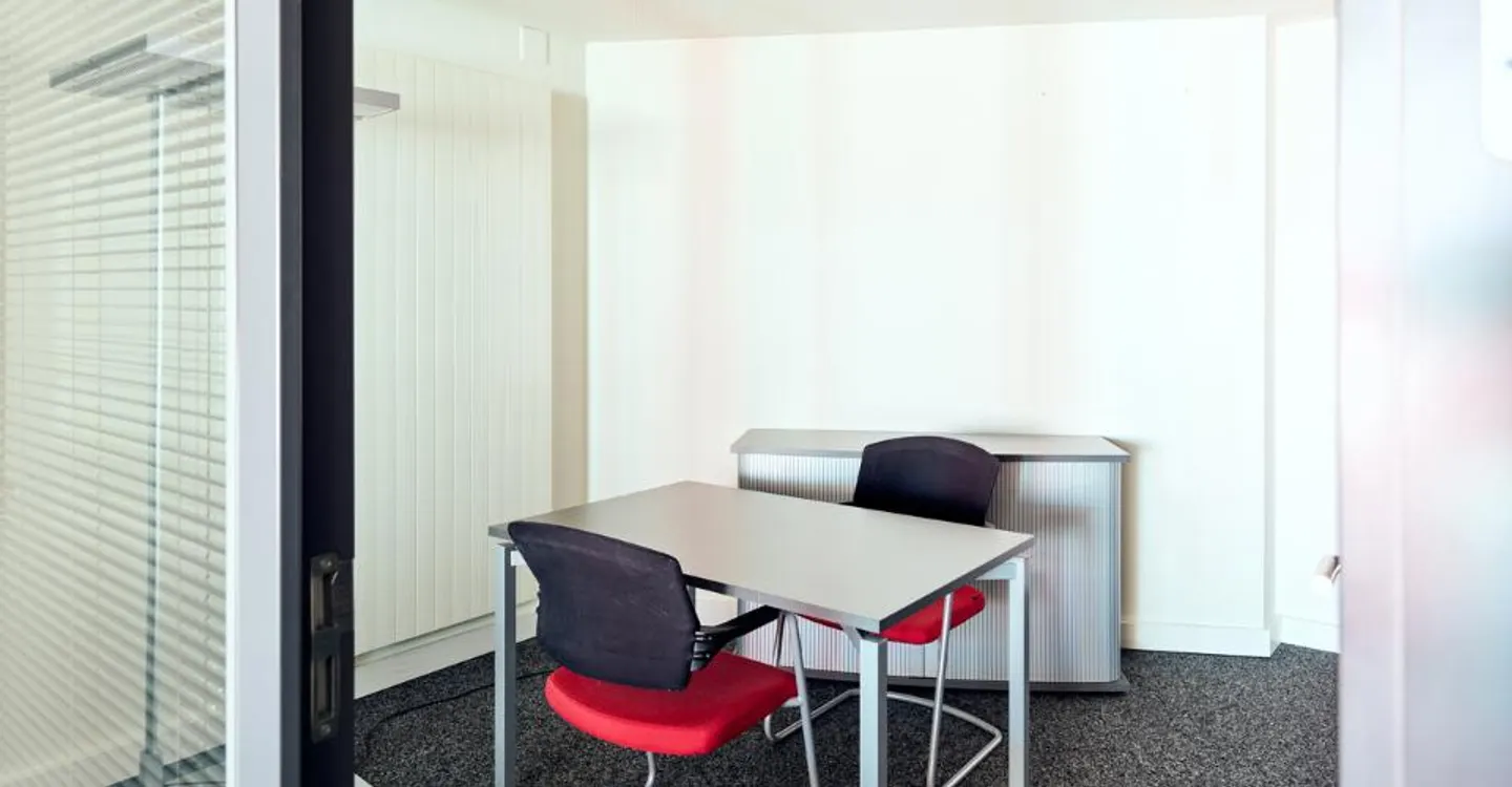 Schöner Gewerberaum von 70m2 zur Miete im Herzen von Romont - Foto 4 von 7