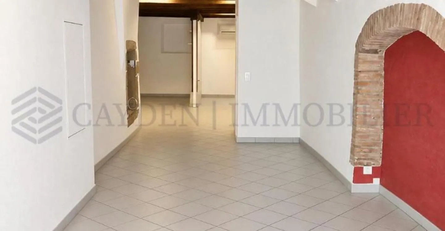 Unità commerciale in affitto? Centro di Rolle - Foto 4 di 5