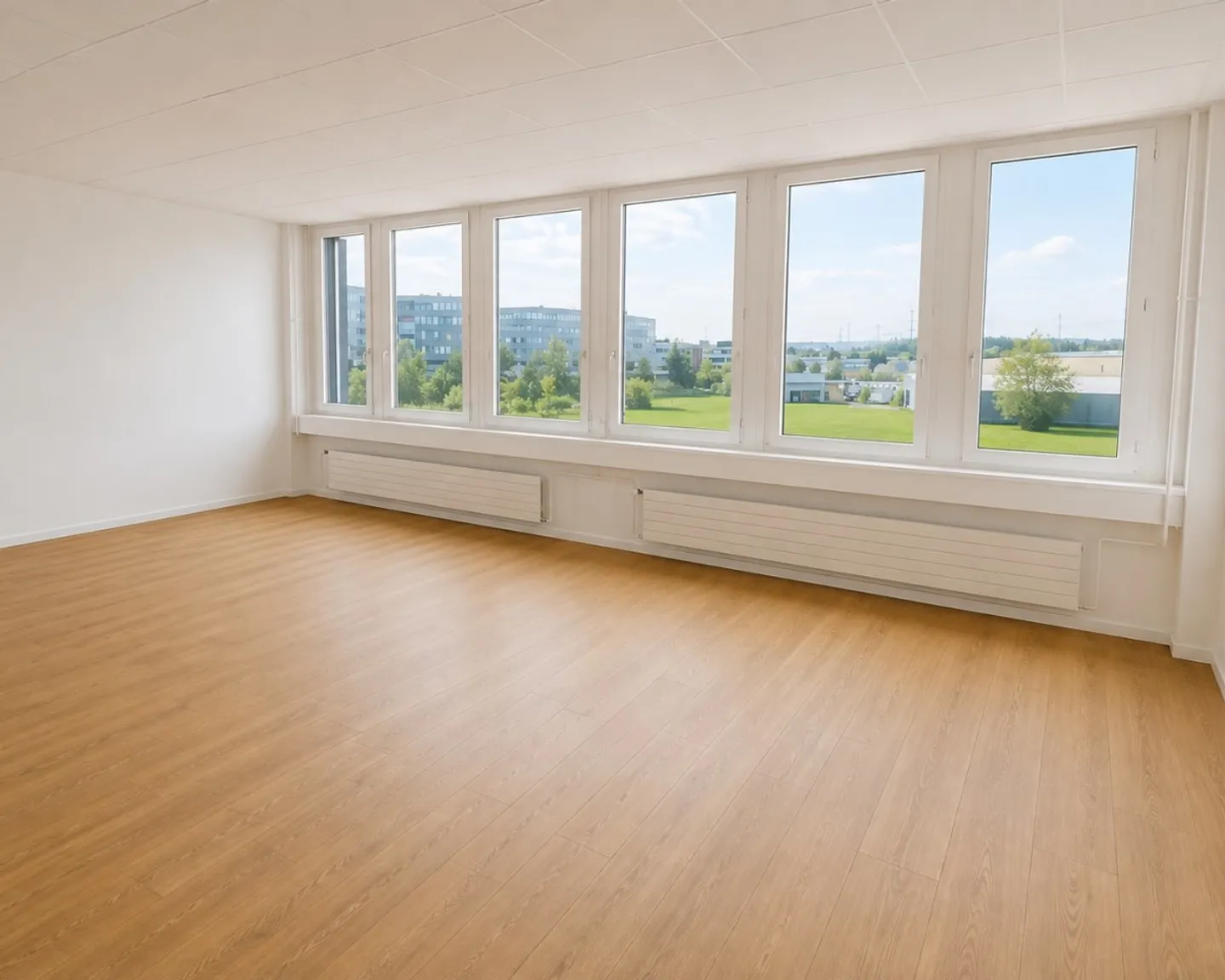 Grosszügige Bürofläche verfügbar - Foto 8 von 13