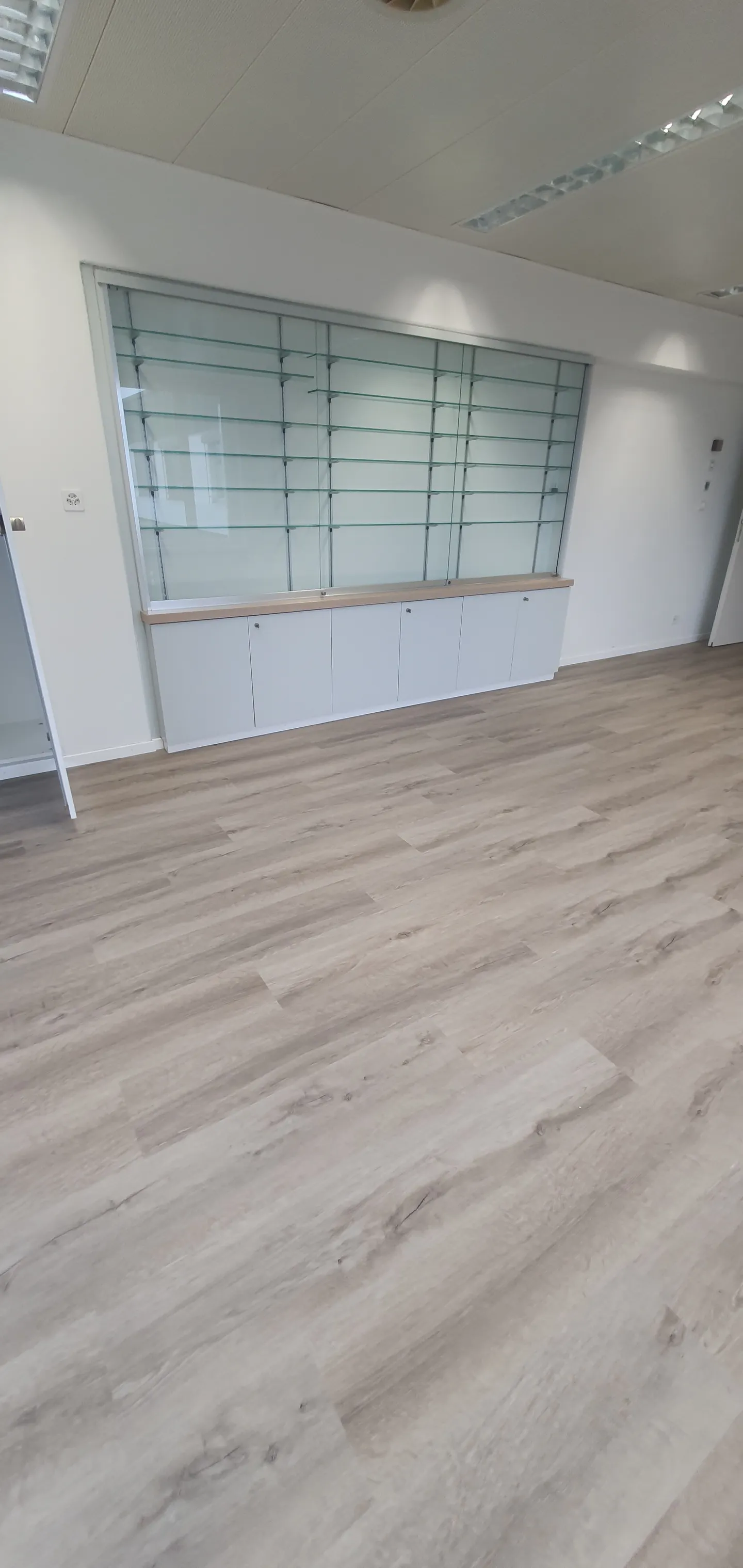 Bright Office Space in Wetzikon - Photo 4 of 6