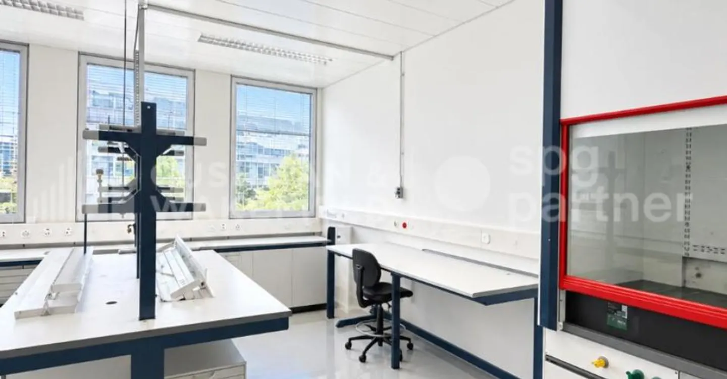Bureaux et Laboratoires Biotech équipés - CTN 14 - Foto 3 von 13
