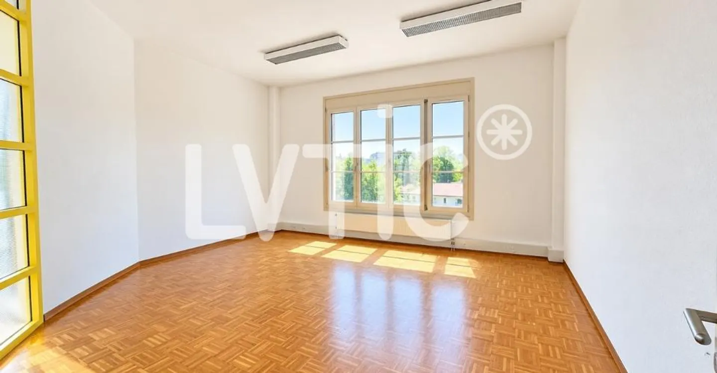 Offices of 180 m2 for rent in Mont-sur-Lausanne - Photo 8 of 12