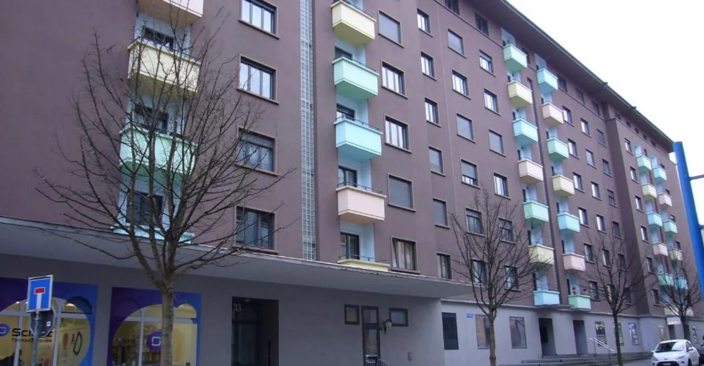 Beautiful commercial or administrative space with windows of approx. 253.2 m² - Photo 8 of 11