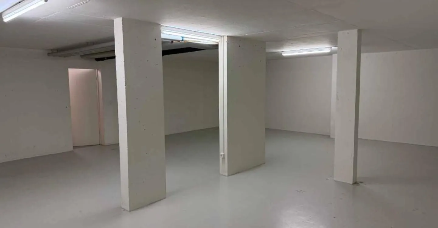 Deposit of approximately 78m2 in Vésenaz - Photo 5 of 7