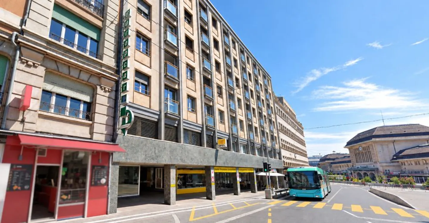 Lausanne Gare – Renovierte Verkaufsfläche / Büros – 150 bis 450 m² - Foto 1 von 1