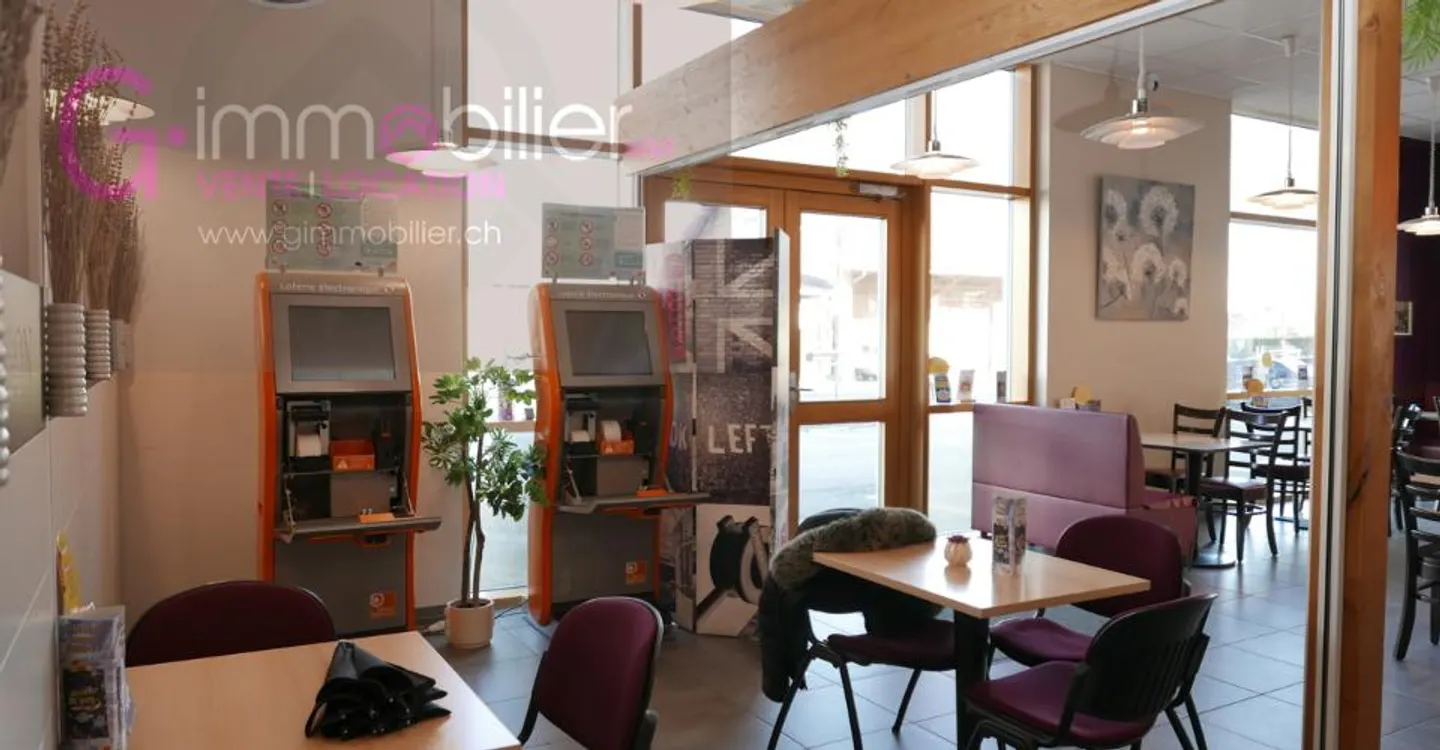 Charmant local commercial pour café tea-room à louer à Collombey - Foto 4 von 12