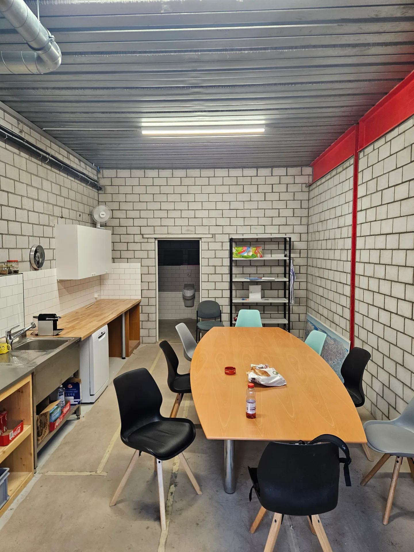 Vielseitiger Büro- und Lagerraum - Foto 9 von 13