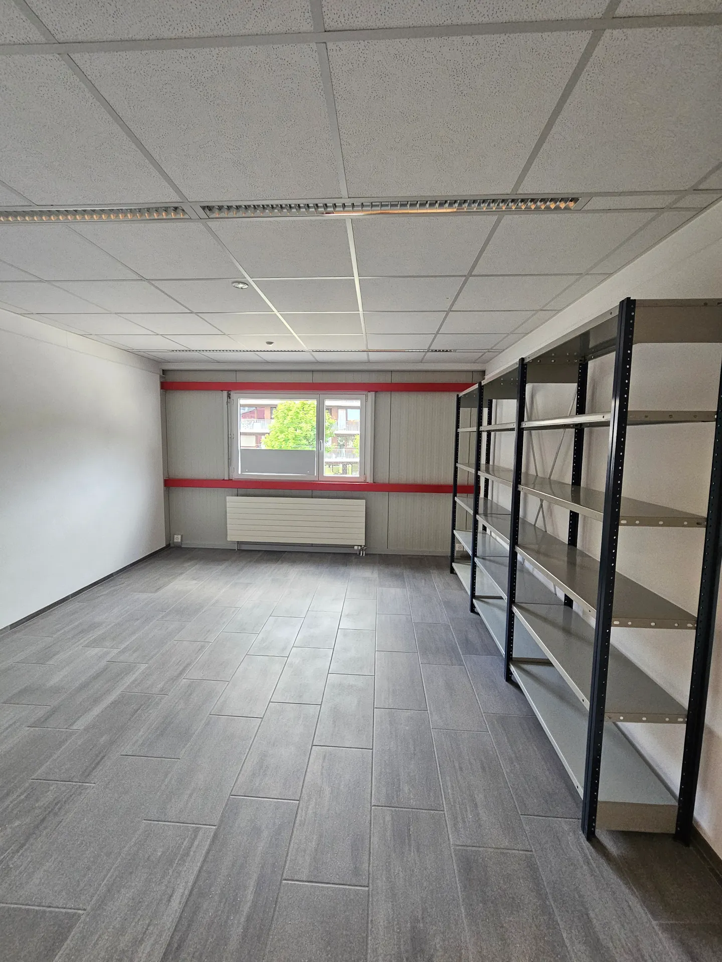 Vielseitiger Büro- und Lagerraum - Foto 13 von 13