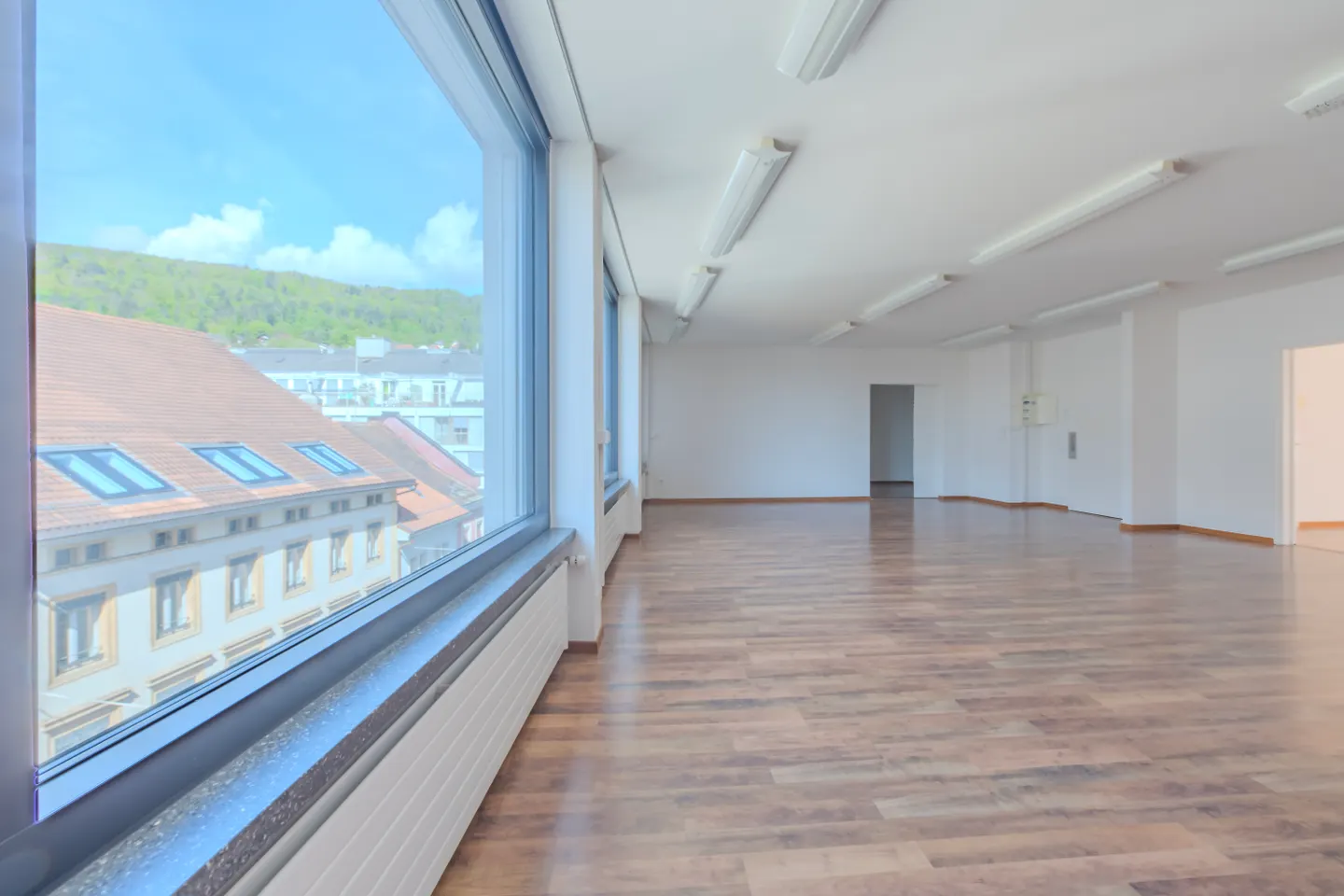Moderni spazi per uffici nel cuore di Biel - disponibili immediatamente! - Foto 3 di 5