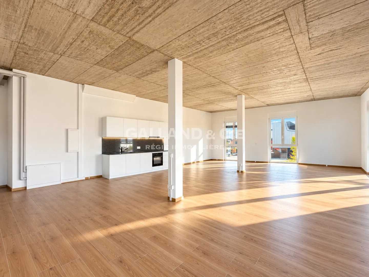 YOUR FUTURE COMMERCIAL SPACE IN SAINT-AUBIN – 56, 98 OR 105 M2 - Photo 3 of 7