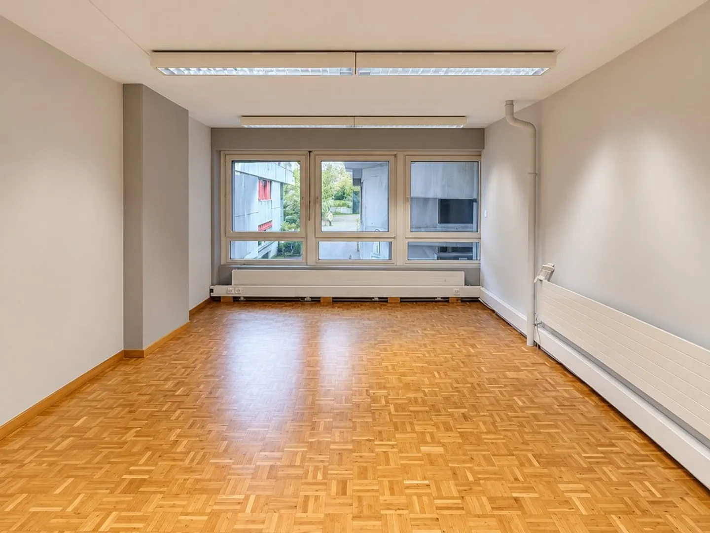 Espace de bureau attrayant au cœur de Liebrüti - Photo 3 sur 3