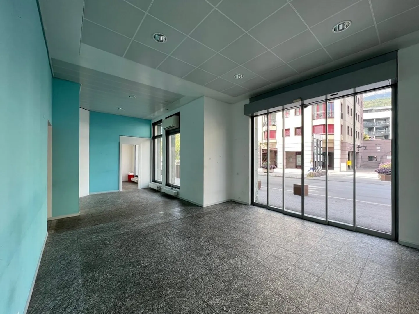 Espace Commercial Charmant - Photo 3 sur 5