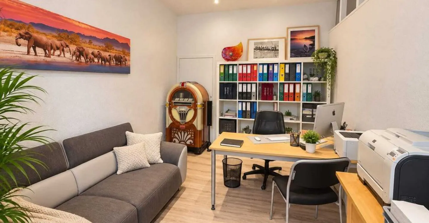 Office on the ground floor located in the center of Montreux - Photo 1 of 6