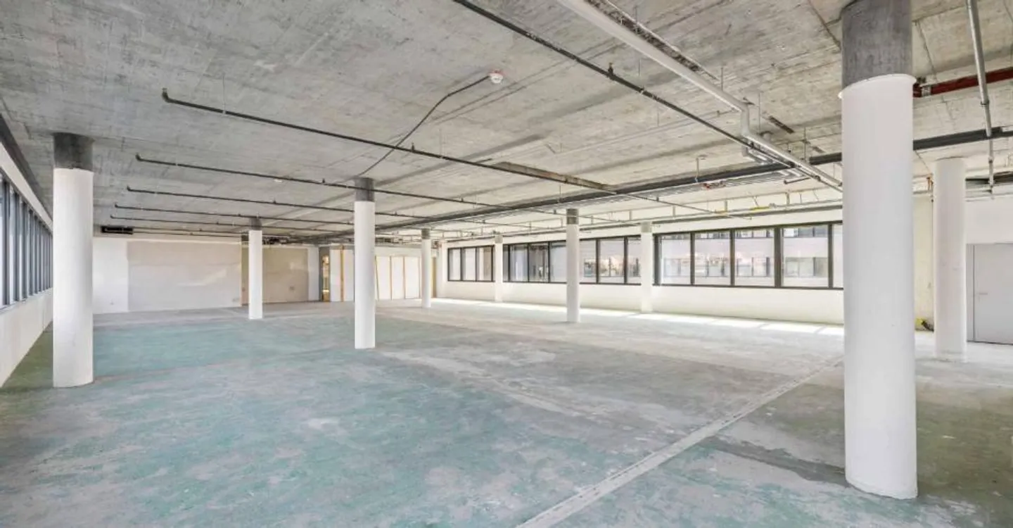 ARCenter – 492 m² halb eingerichtete Büros in Vernier - Foto 12 von 13