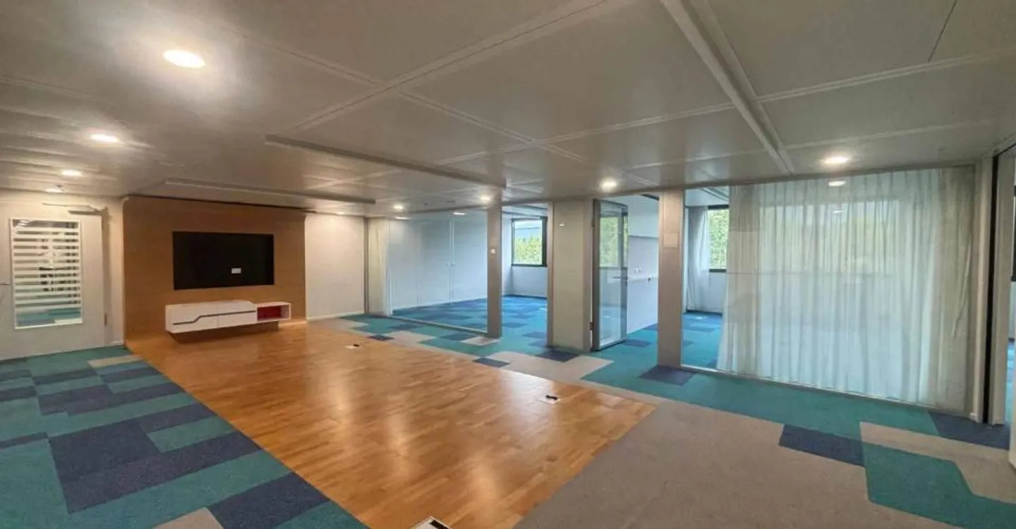 ARCenter – 687 m² Plug & Play Büros in Vernier - Foto 3 von 12