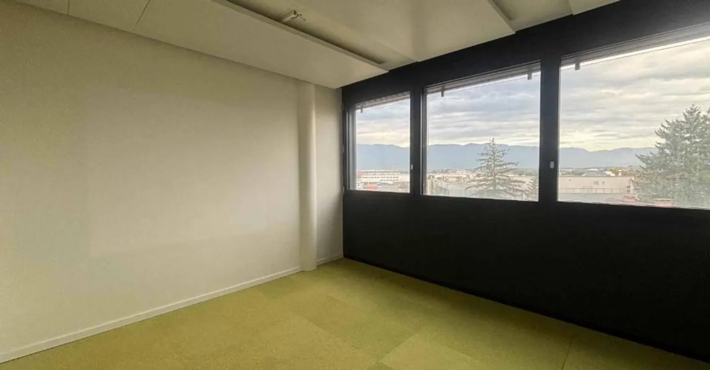 ARCenter – 522 m² di uffici plug & play al 3° piano - Foto 2 di 10