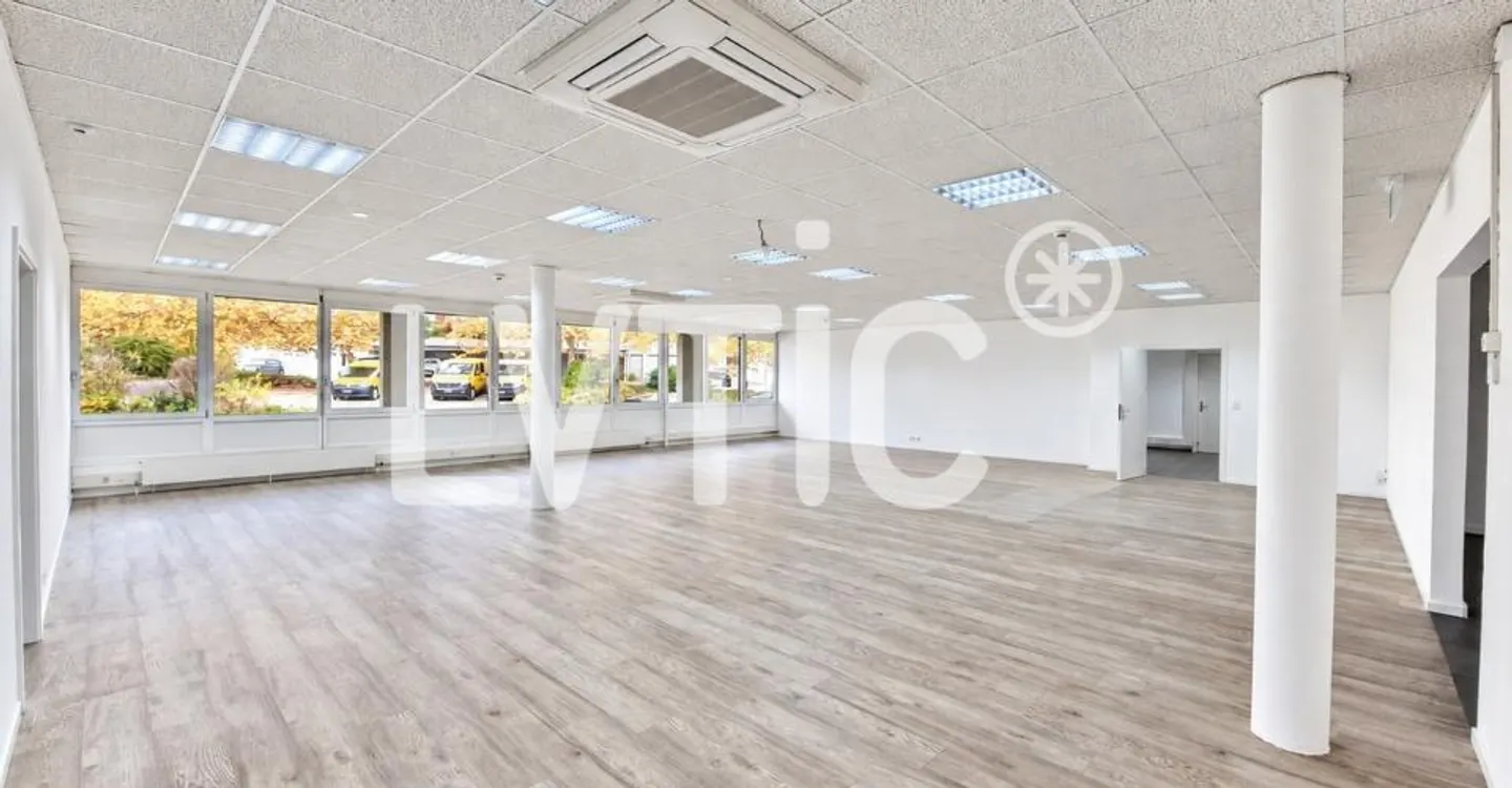 ESCLUSIVITÀ - Locali di 640 m2 divisibili in affitto a Crissier - Foto 9 di 13