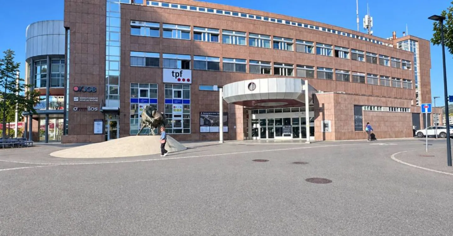 A modern, bright, and ultra-flexible workspace - in the heart of Bulle - Photo 4 of 4
