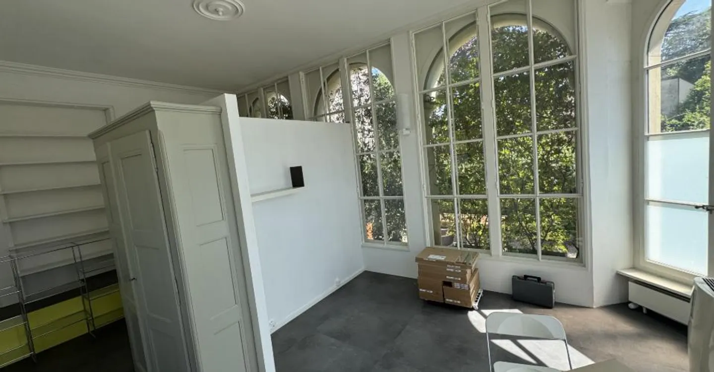 Orangery of 58 m² in a historic master house in Bellevue - Photo 2 of 13