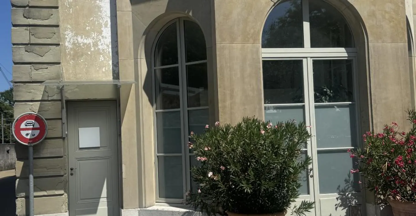 Orangery of 58 m² in a historic master house in Bellevue - Photo 12 of 13